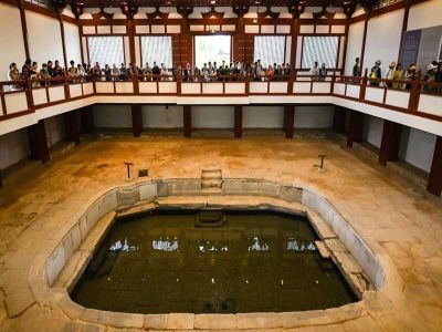 Huaqinggong Palace Relic Site