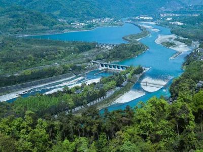 Chengdu Dujiangyan Irrigation Weir System
