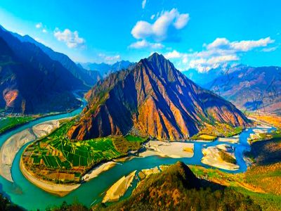 First Bend of the Yangtze River in Lijiang