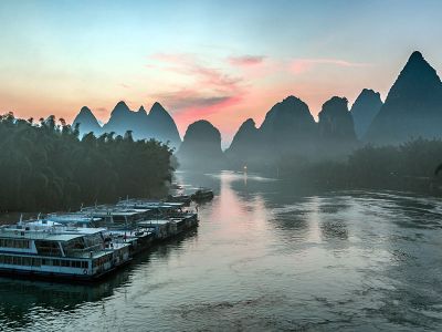 9-day Nanning Beihai Liuzhou Guilin Guangxi Essence Tour