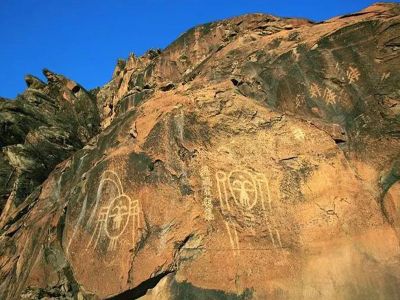 Helan Shan Mountain Rock Carvings &amp; Paintings