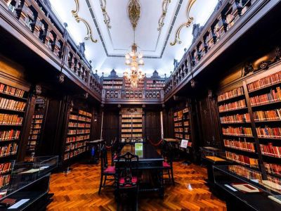 Biblioteca Sir Robert Ho Tung Library